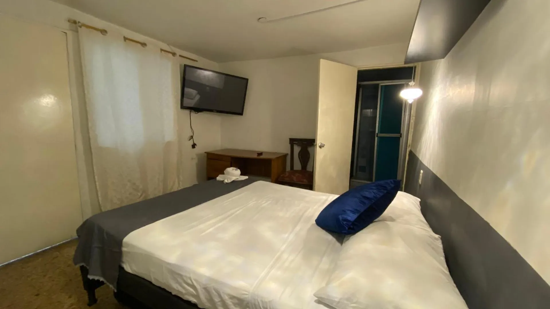 Hostal Casa Prado In メデジン ゲストハウス