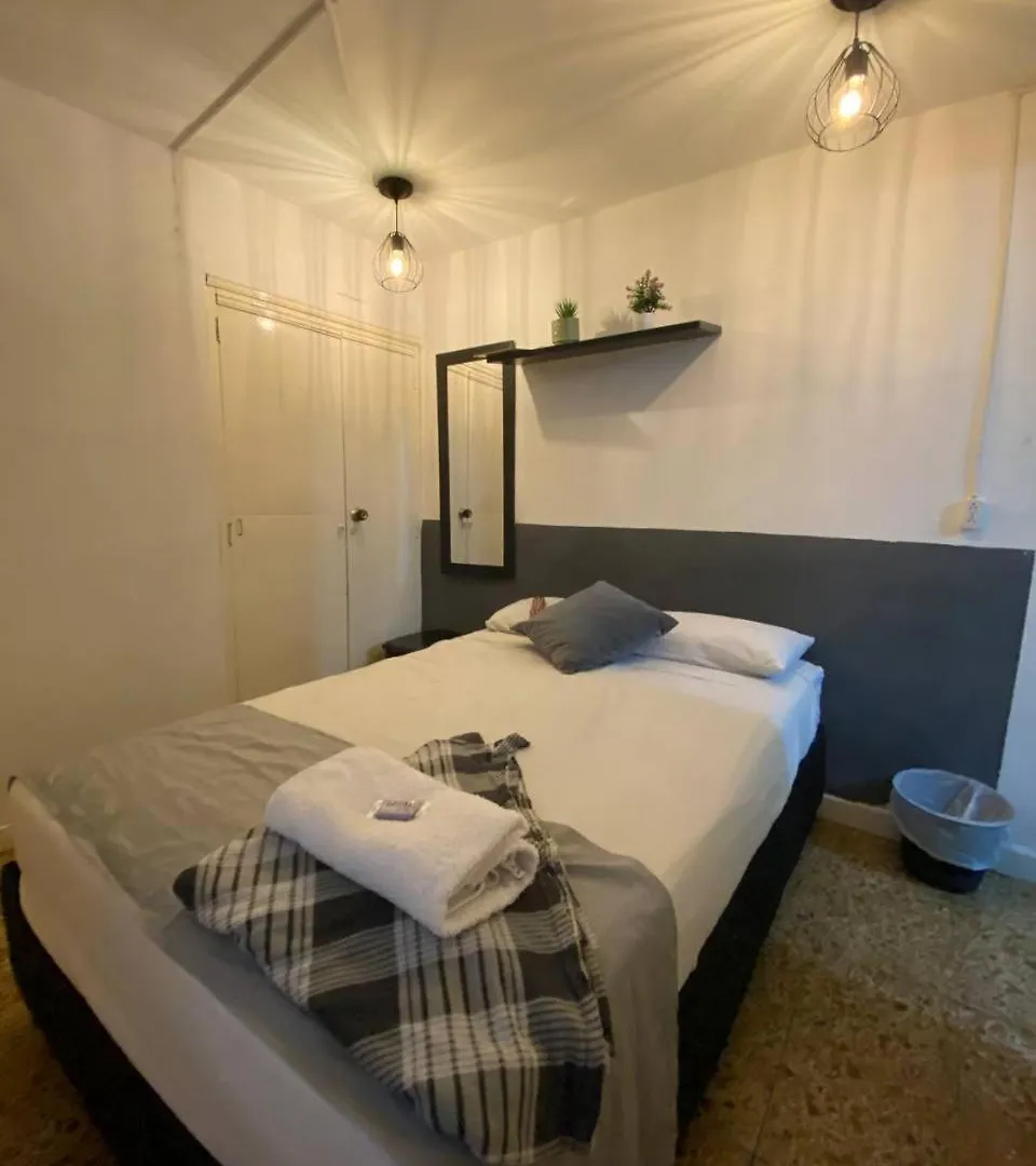 Pensión Hostal Casa Prado In Medellín